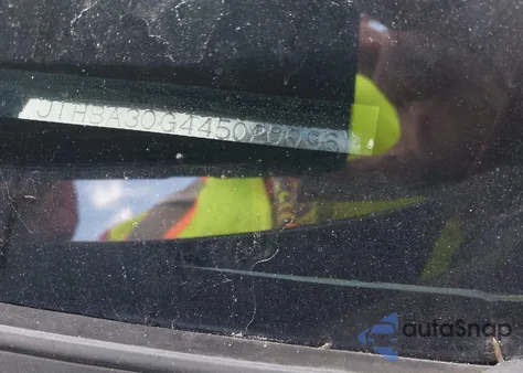 2004 Lexus Es 330 from USA, damaged, VIN JTHBA30G445020036